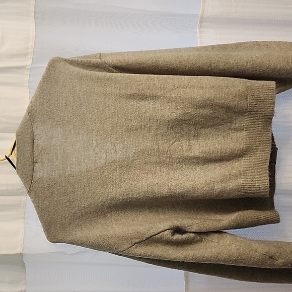 H&M rib knit cardigan - Picture 2 of 5